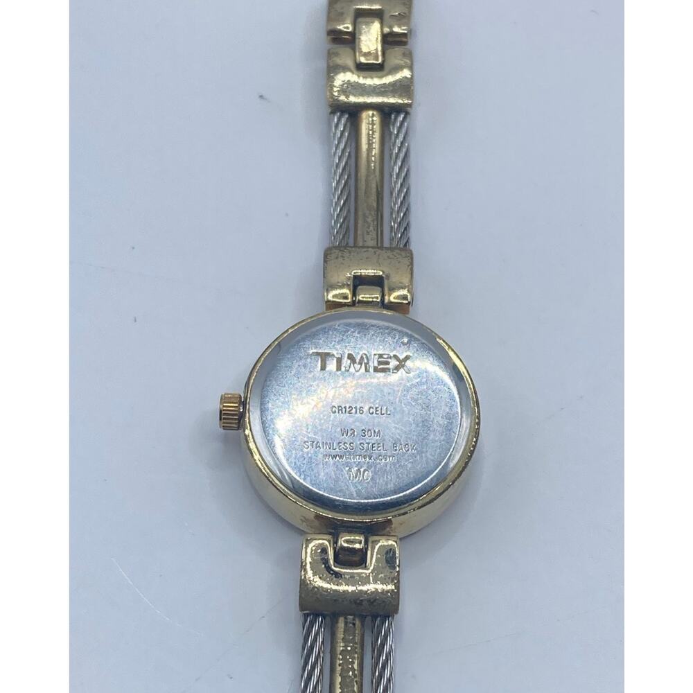 VTG Timex Women's Petite Dress Watch  22mm - Fresh Battery - WR30m Wrist 6.25" - Picture 2 of 7